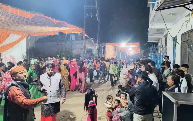 भैरव अष्टमी के पावन अवसर पर श्री भैरव धाम मंदिर पर भगवान कालभैरव का भव्य शृंगार और विशाल भंडारे का आयोजन किया गया